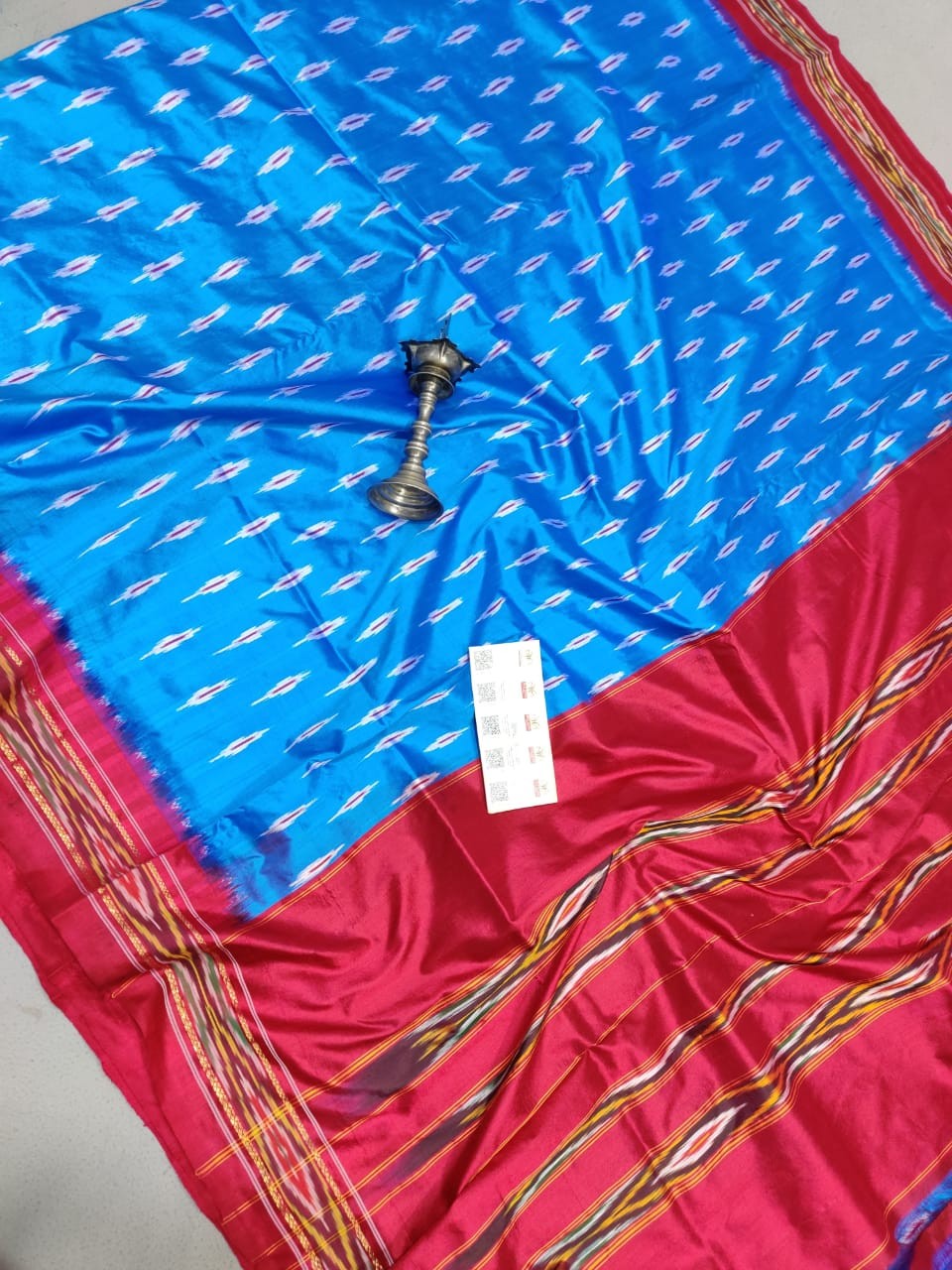 Border Designer Pochampally Ikkat Silk Saree With  Vibrant Color Combination IKTYB1KMGSS